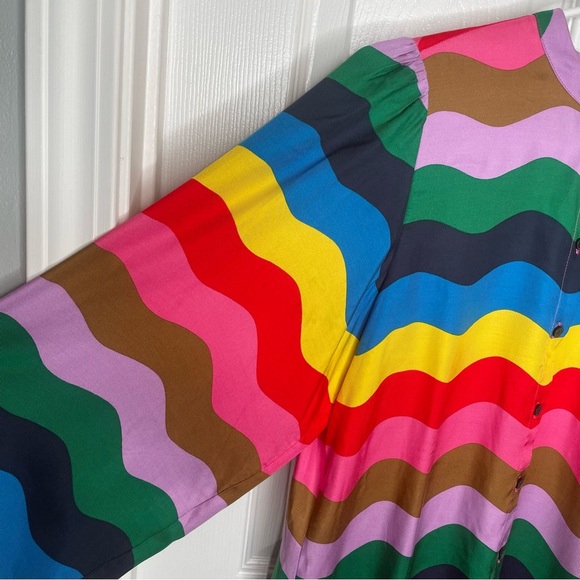 Boden Blouson Sleeve Blouse in Multicolor Rainbow Wave Colorful Loud Pride 2 - Picture 9 of 15
